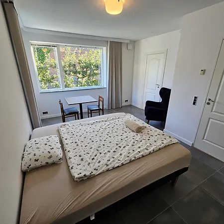 Cph Airport - 1 Min To Train, 15 Min To Center Apartment