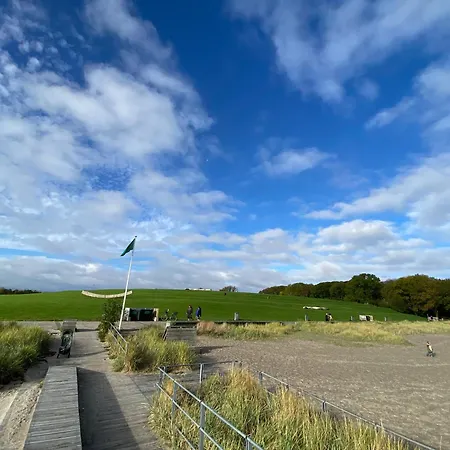 Apartment Cph Airport - 1 Min To Train, 15 Min To Center Copenhagen